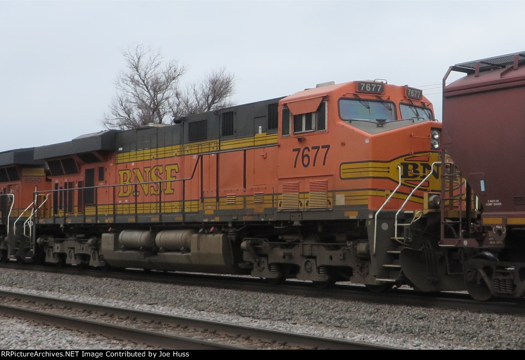 BNSF 7677